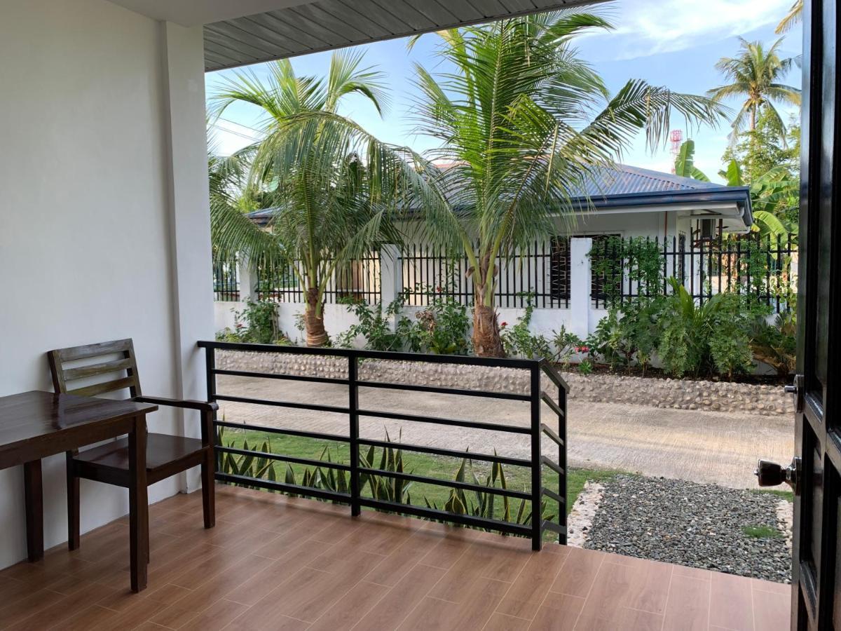 Palm Tree Lodge Moalboal Exterior foto